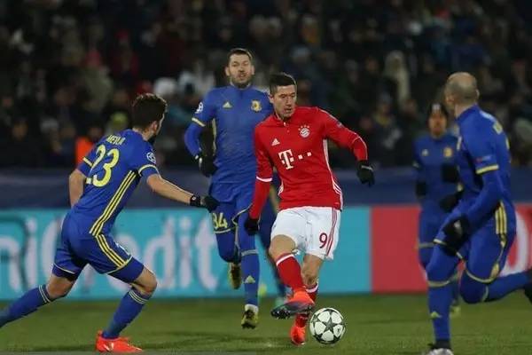 出勇士与湖 出勇士与湖